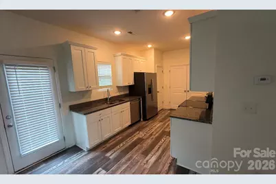 804 Jost Street, Statesville, NC 28677 - Photo 6