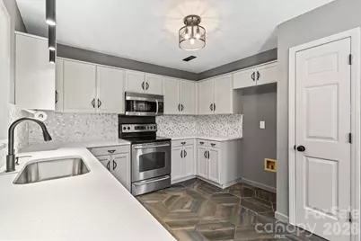 100 Diamond Drive, Mooresville, NC 28117 - Photo 12
