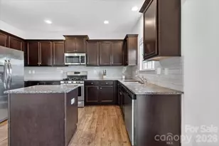 157 Kingsway Dr, Mooresville, NC 28115 - Photo 20