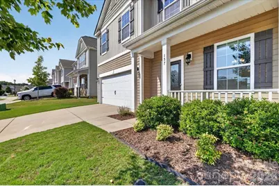 157 Kingsway Drive, Mooresville, NC 28115 - Photo 2