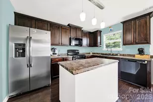 2013 Grimley Ln, Fort Mill, SC 29707 - Photo 14