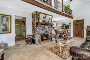 571 Tsisqua Cir, Brevard, NC 28712 - Photo 6