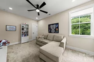 1002 Parkes St, Matthews, NC 28105 - Photo 24