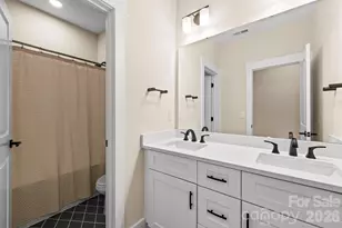 1002 Parkes St, Matthews, NC 28105 - Photo 26