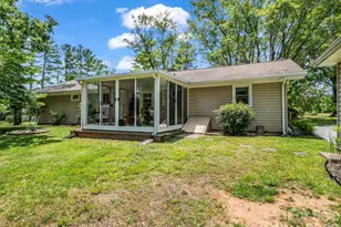 10 Deer Run Ln, Columbus, NC 28722 - Photo 4