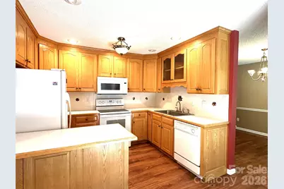 1724 Wellington Avenue, Newton, NC 28658 - Photo 4