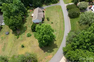 1724 Wellington Ave, Newton, NC 28658 - Photo 38