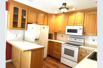 1724 Wellington Avenue, Newton, NC 28658 - Photo 6