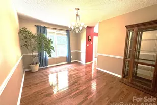 1724 Wellington Ave, Newton, NC 28658 - Photo 10