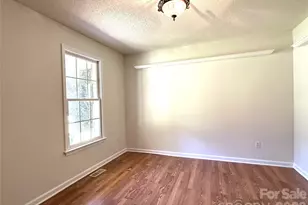 1724 Wellington Ave, Newton, NC 28658 - Photo 24
