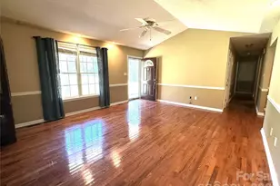 1724 Wellington Ave, Newton, NC 28658 - Photo 16