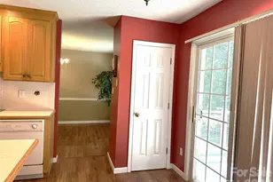 1724 Wellington Ave, Newton, NC 28658 - Photo 8