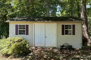 1724 Wellington Ave, Newton, NC 28658 - Photo 32
