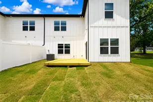 1242 N Sharon Amity Rd, Charlotte, NC 28211 - Photo 40