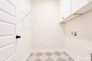 1242 N Sharon Amity Rd, Charlotte, NC 28211 - Photo 38