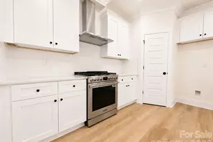 1242 N Sharon Amity Rd, Charlotte, NC 28211 - Photo 8