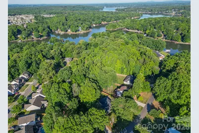 10112 Withers Road, Charlotte, NC 28278 - Photo 6