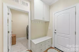 9833 Ardley Park Way, Charlotte, NC 28227 - Photo 14