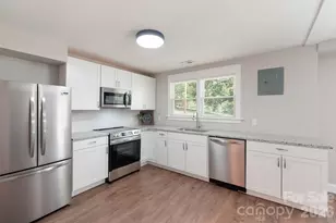 147 N Hillside St, Rutherfordton, NC 28139 - Photo 24