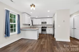 1007 Wilmouth St, Shelby, NC 28152 - Photo 12