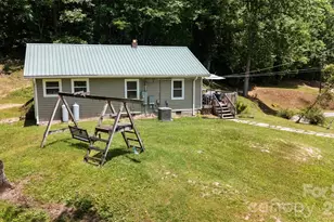 726 Israel Rd, Brevard, NC 28712 - Photo 4