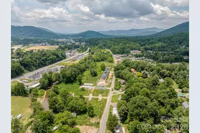 100 Stonewall Avenue, Swannanoa, NC 28778 - Photo 12
