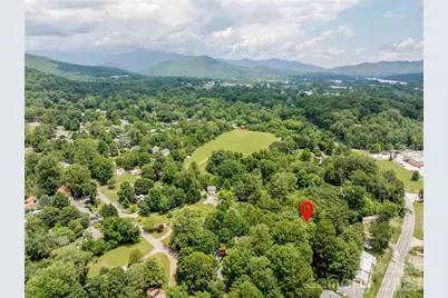 100 Stonewall Avenue, Swannanoa, NC 28778 - Photo 6