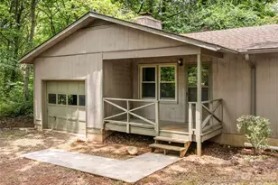 100 Stonewall Ave, Swannanoa, NC 28778 - Photo 4
