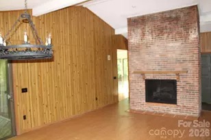 30 Oak Ln, Columbus, NC 28722 - Photo 18