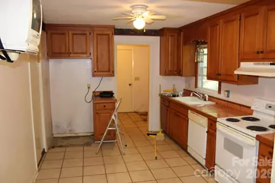 30 Oak Lane, Columbus, NC 28722 - Photo 10