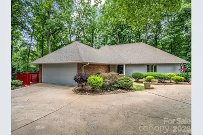 1810 Arbor Way Drive, Shelby, NC 28150 - Photo 2