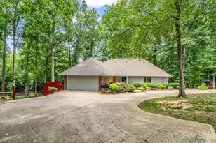 1810 Arbor Way Dr, Shelby, NC 28150 - Photo 4