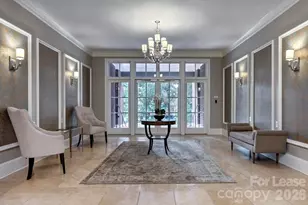 2100 Queens Rd W, Charlotte, NC 28207 - Photo 16