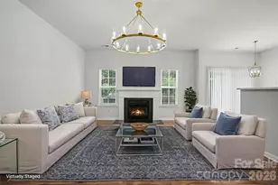 912 Little Creek Dr, Fort Mill, SC 29715 - Photo 6