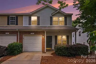 912 Little Creek Drive, Fort Mill, SC 29715 - Photo 2