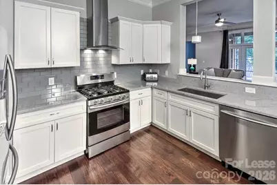 2100 Queens Road W #Panorama, Charlotte, NC 28207 - Photo 6