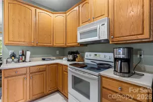 2725 Billings Park Dr, Charlotte, NC 28213 - Photo 14
