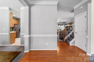 2725 Billings Park Dr, Charlotte, NC 28213 - Photo 4