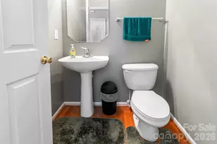 2725 Billings Park Dr, Charlotte, NC 28213 - Photo 16
