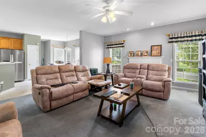 2725 Billings Park Drive, Charlotte, NC 28213 - Photo 10