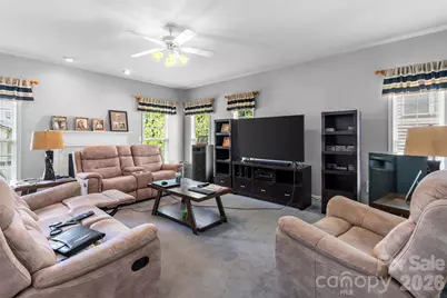 2725 Billings Park Drive, Charlotte, NC 28213 - Photo 8