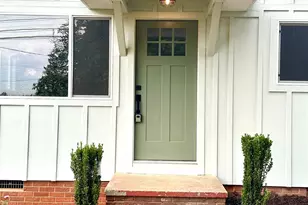 908 E 1st St, Newton, NC 28658 - Photo 2