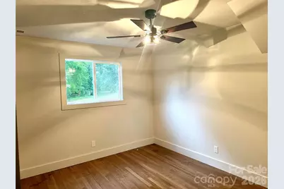 908 E 1st Street, Newton, NC 28658 - Photo 26
