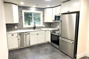 908 E 1st St, Newton, NC 28658 - Photo 24
