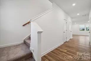 2948 31st St Ln NE, Hickory, NC 28601 - Photo 6