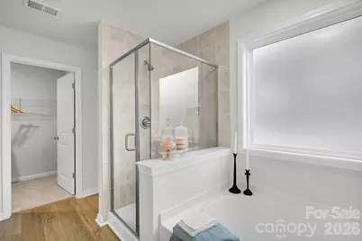 4017 Juno Drive, Charlotte, NC 28215 - Photo 16