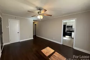 917 Spruce St, Charlotte, NC 28203 - Photo 4