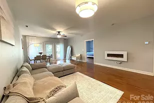 475 S Church St, Hendersonville, NC 28792 - Photo 10