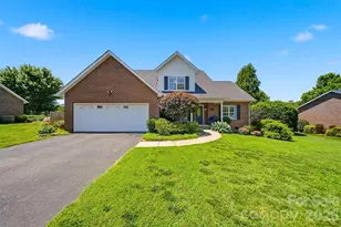 4005 Brickfield St, Hickory, NC 28602 - Photo 2