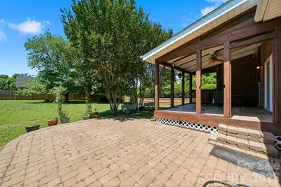 4005 Brickfield Street, Hickory, NC 28602 - Photo 10